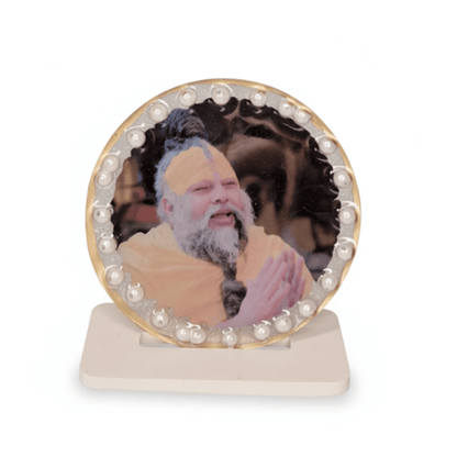 Premanand Ji Maharaj Resin Art Photo Frame with Stand | 7×7 cm Round Spiritual Showpiece | Devotional Home Décor & Gifting | Love WholeShop
