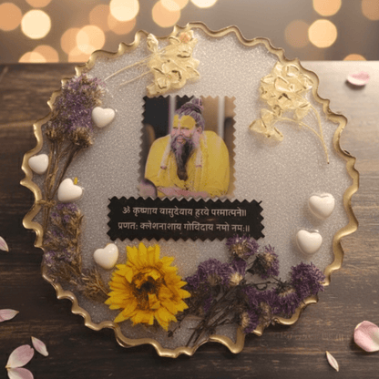 Premanand Maharaj Ji Resin Art Photo Frame with Stand (20×20 cm) | Premium Spiritual Home Décor Showpiece | Devotional Gifting | Love WholeShop